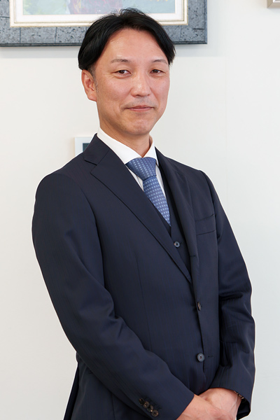 代表社員税理士　芹澤　功　Serizawa Isao